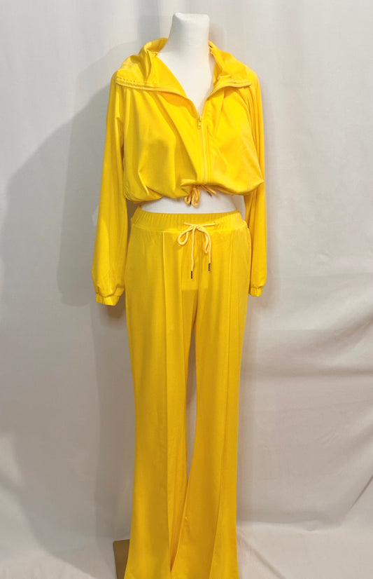 YELLOW 2 PIECE PANTS SET