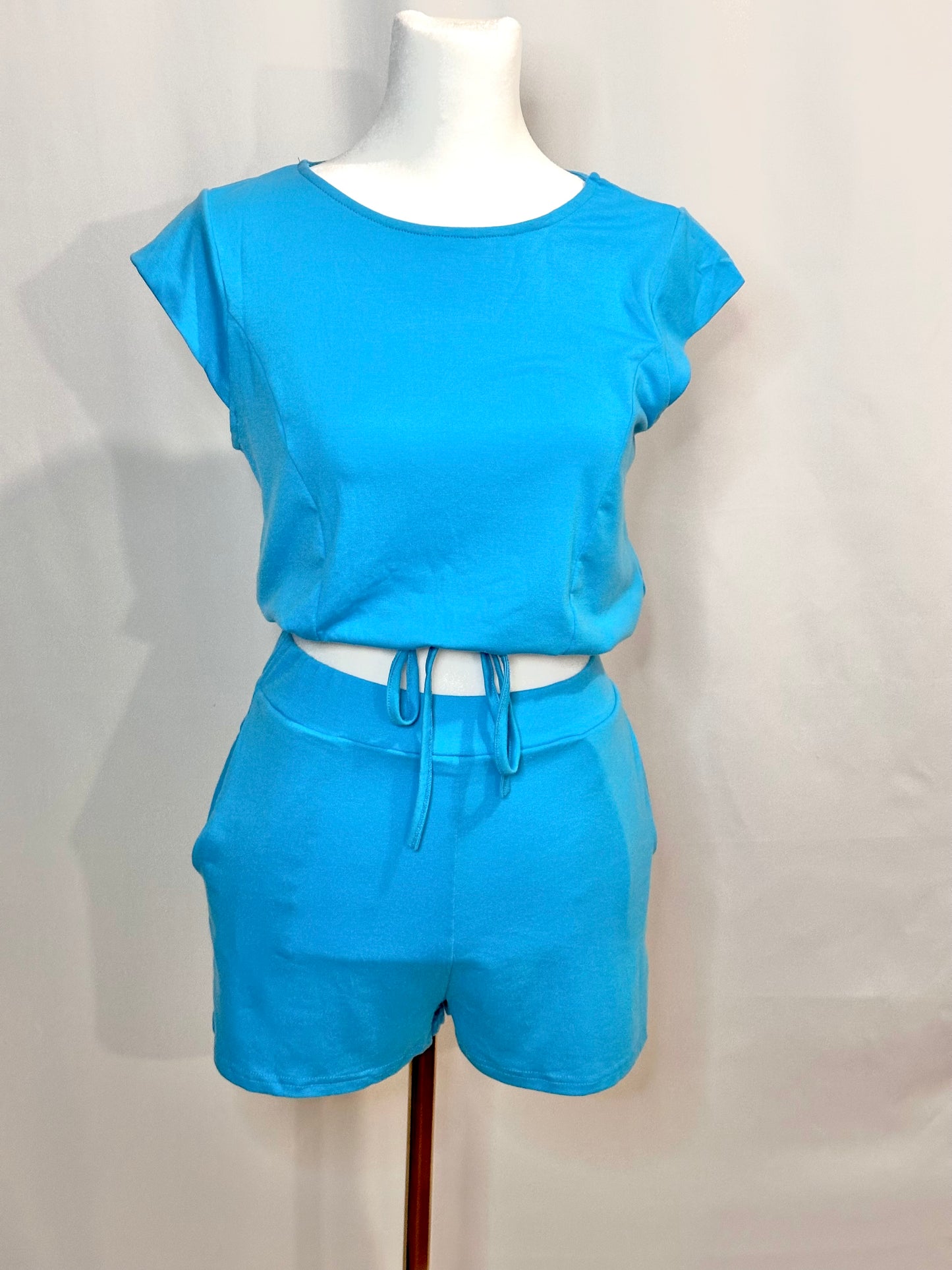 BLUE CROP TOP SHORT SET