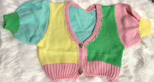 SPRING CROP SWEATER